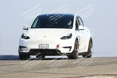 media/Oct-19-2025-Speed Ventures (Sun) [[a6e7fe67be]]/TC B/Session 1 (Grapevine)/